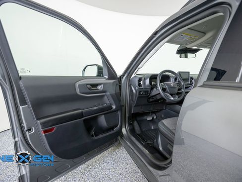 Used 2024 Ford Bronco Sport Big Bend AWD/4WD image 9