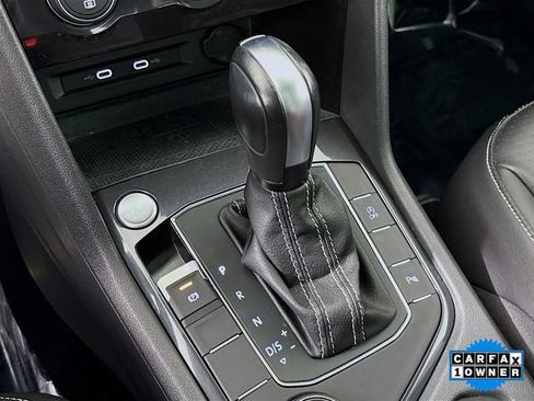 Used 2021 Volkswagen Tiguan SE R-Line image 17