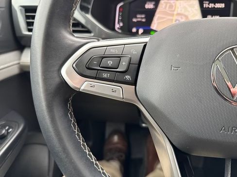 Certified 2023 Volkswagen Taos SEL image 21