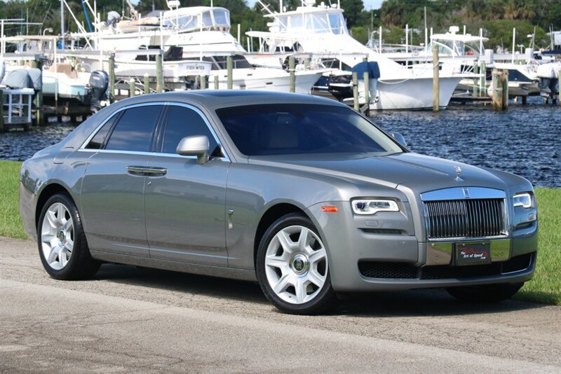 Used 2016 Rolls-Royce Ghost RWD image 4