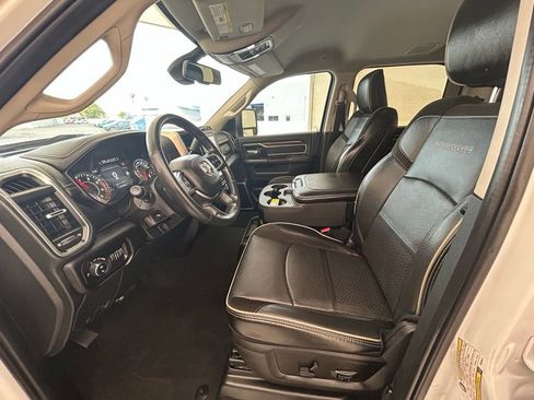 Used 2023 RAM 2500 Laramie image 29