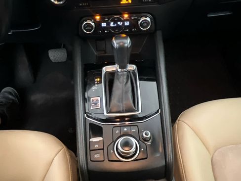 Used 2017 MAZDA CX-5 Touring image 17