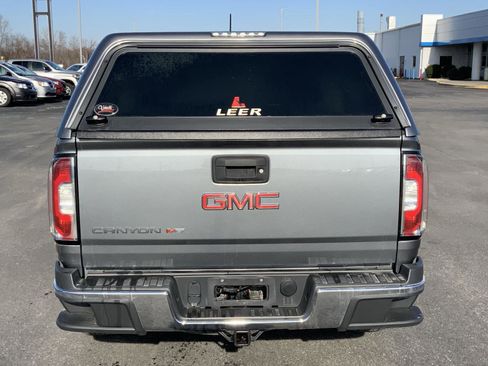 Used 2019 GMC Canyon 2WD Crew Cab w/ Convenience Package image 7