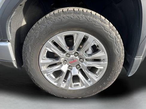 Used 2025 GMC Sierra 1500 Denali AWD/4WD image 13