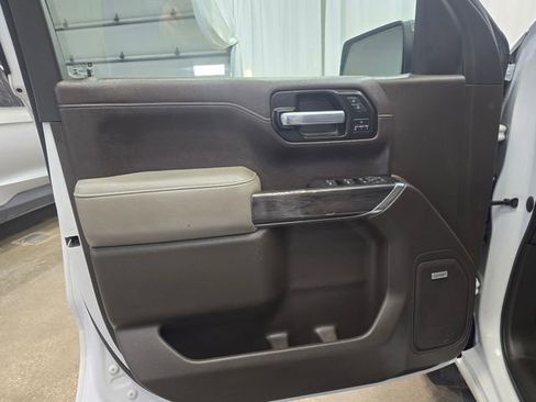 Used 2021 Chevrolet Silverado 1500 LTZ w/ LTZ Premium Package image 19