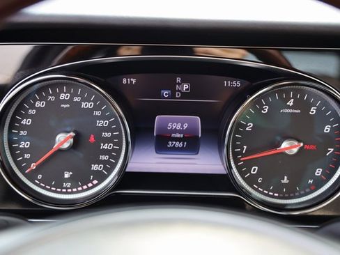 Used 2017 Mercedes-Benz E 300 image 15