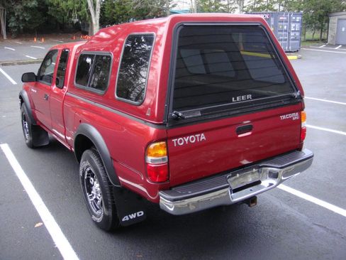 Used 2003 Toyota Tacoma 4x4 Xtracab image 8