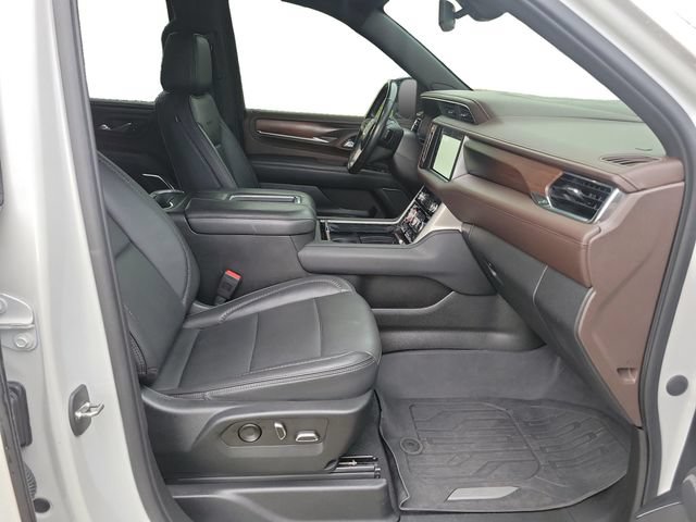 Used 2022 GMC Yukon XL Denali RWD image 36