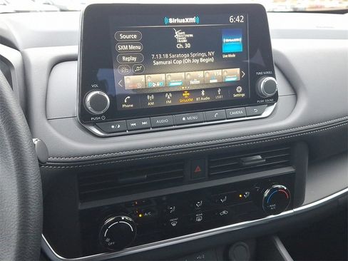 New 2026 Nissan Rogue S image 10