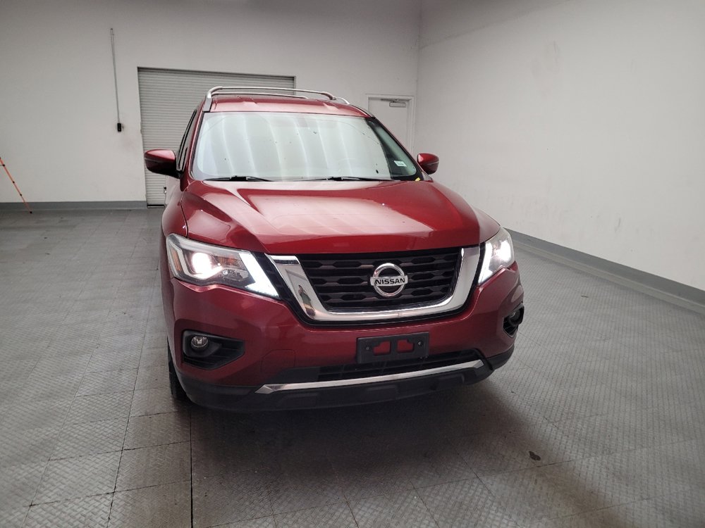 Used 2020 Nissan Pathfinder SV FWD image 14