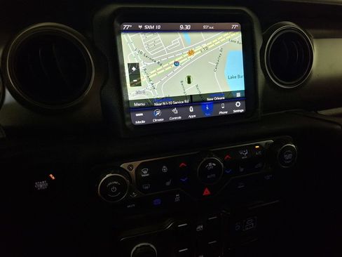 Used 2023 Jeep Wrangler Unlimited w/ Cold Weather Group AWD/4WD image 20