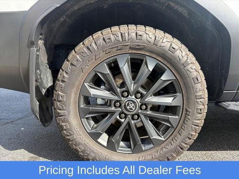 Used 2025 Toyota Land Cruiser w/ Premium Package AWD/4WD image 27