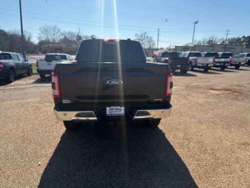 Used 2022 Ford F150 Lariat image 4