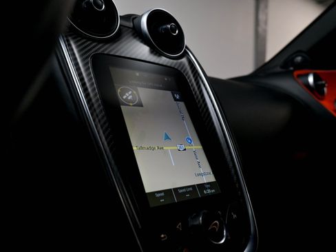 Used 2019 McLaren 600LT RWD image 70