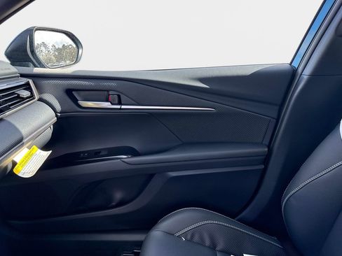 New 2026 Toyota Camry SE image 19