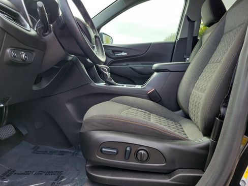 Used 2024 Chevrolet Equinox LT image 16