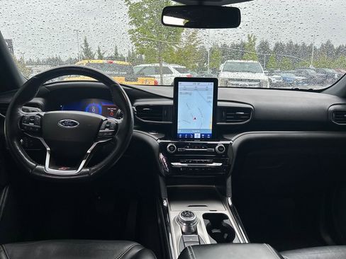 Used 2022 Ford Explorer ST w/ ST Street Pack AWD/4WD image 6