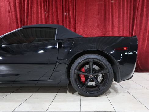 Used 2013 Chevrolet Corvette Grand Sport w/ 3LT Preferred Equipment Group RWD image 7