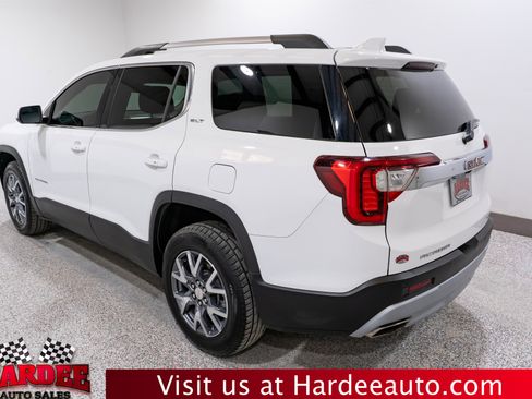 Used 2023 GMC Acadia SLT image 3