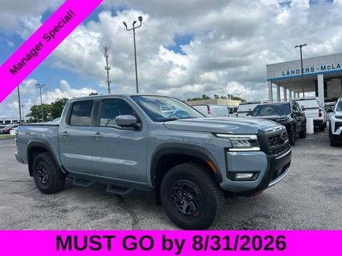 Used 2025 Nissan Frontier PRO-4X AWD/4WD image 1