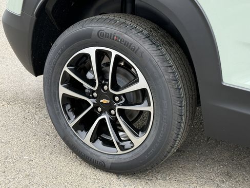 New 2026 Chevrolet TrailBlazer LT w/ Convenience Package image 36