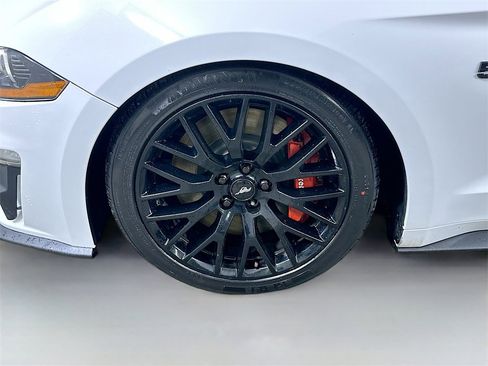 Used 2018 Ford Mustang GT Premium w/ GT Performance Package image 8