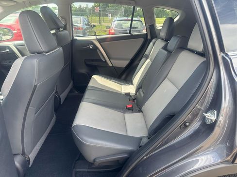 Used 2014 Toyota RAV4 Limited w/ Technology Package AWD/4WD image 11