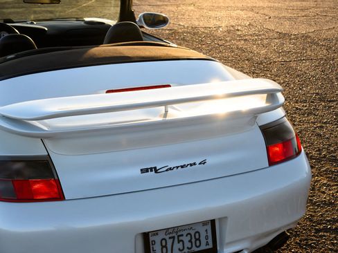 Used 2000 Porsche 911 Carrera 4 AWD/4WD image 54