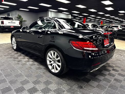 Used 2019 Mercedes-Benz SLC 300 w/ Premium Package image 16