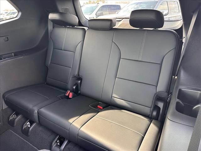 New 2026 GMC Acadia Elevation w/ Black Edition FWD image 21
