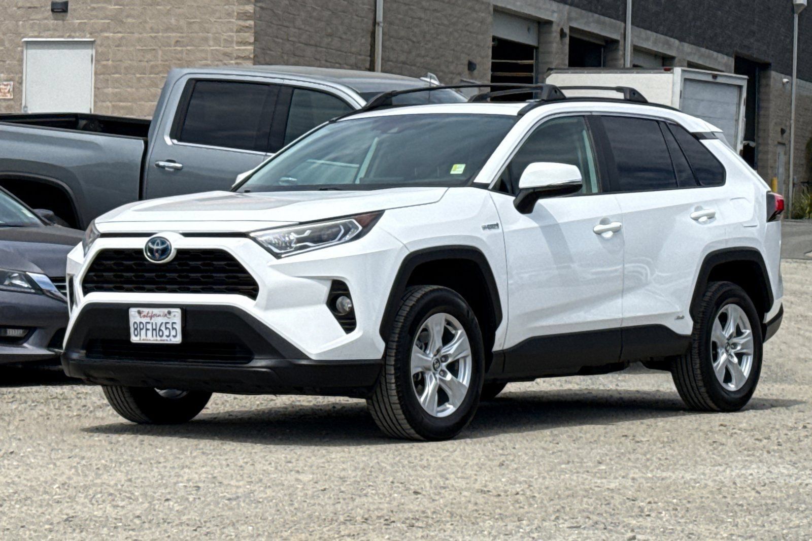 Used 2020 Toyota RAV4 XLE w/ Convenience Package AWD/4WD image 8