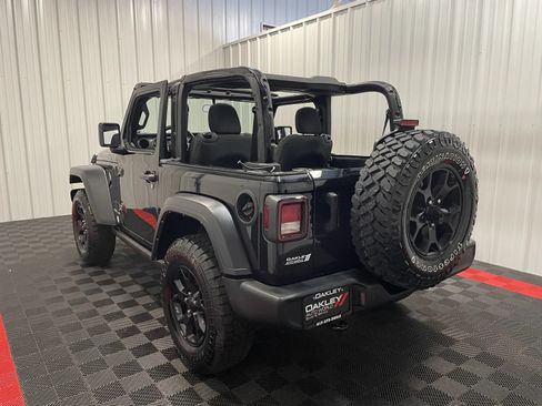 Used 2022 Jeep Wrangler Sport AWD/4WD image 2