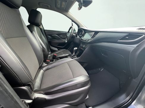 Used 2018 Buick Encore Preferred FWD image 25