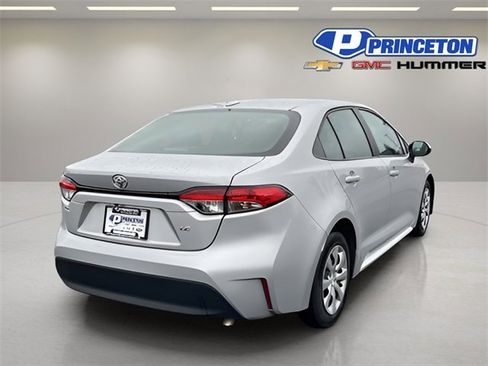 Used 2024 Toyota Corolla LE image 8