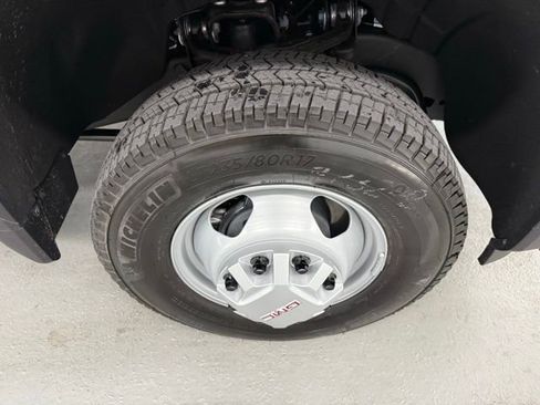 New 2026 GMC Sierra 3500 Pro w/ Convenience Package image 4