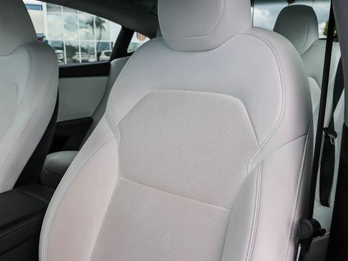 Used 2024 Tesla Model 3 Standard Range RWD image 27