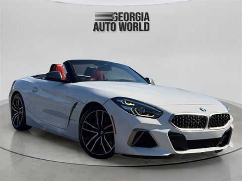 Used 2020 BMW Z4 M40i RWD image 2