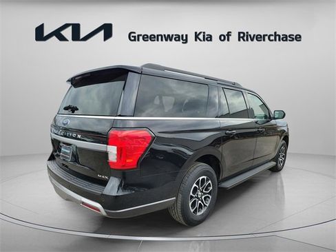Used 2024 Ford Expedition Max XLT image 5