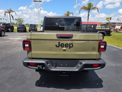 New 2026 Jeep Gladiator Willys AWD/4WD image 9