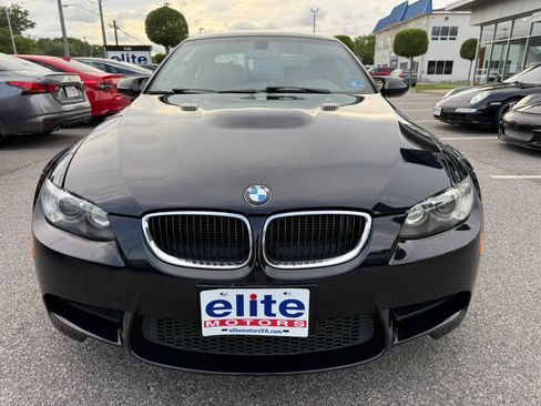 Used 2011 BMW M3 Coupe RWD image 2