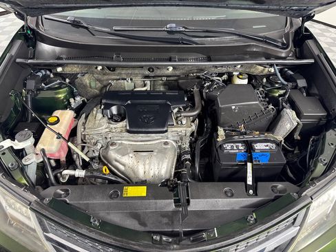 Used 2013 Toyota RAV4 XLE image 30