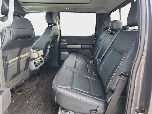Used 2024 Ford F350 Lariat w/ Lariat Ultimate Package AWD/4WD image 15