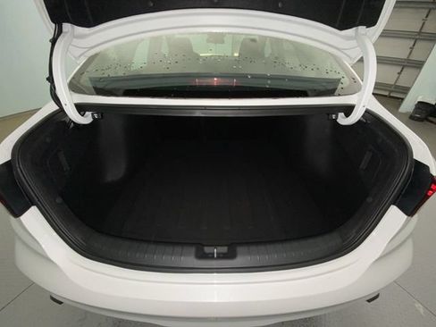 Used 2023 Kia Forte LXS FWD image 22