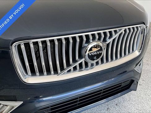 Certified 2023 Volvo XC90 B6 Ultimate AWD/4WD image 38