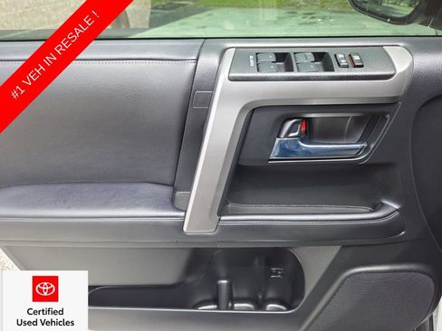Certified 2023 Toyota 4Runner SR5 Premium w/ Moonroof Package AWD/4WD image 27