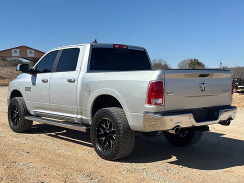 Used 2017 RAM 1500 Laramie w/ Convenience Group image 3
