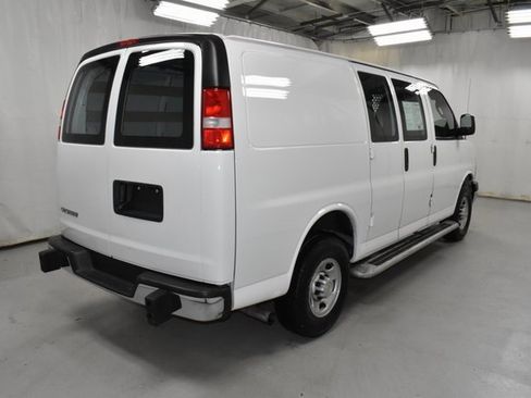 Used 2024 Chevrolet Express 2500 w/ Driver Convenience Package image 5