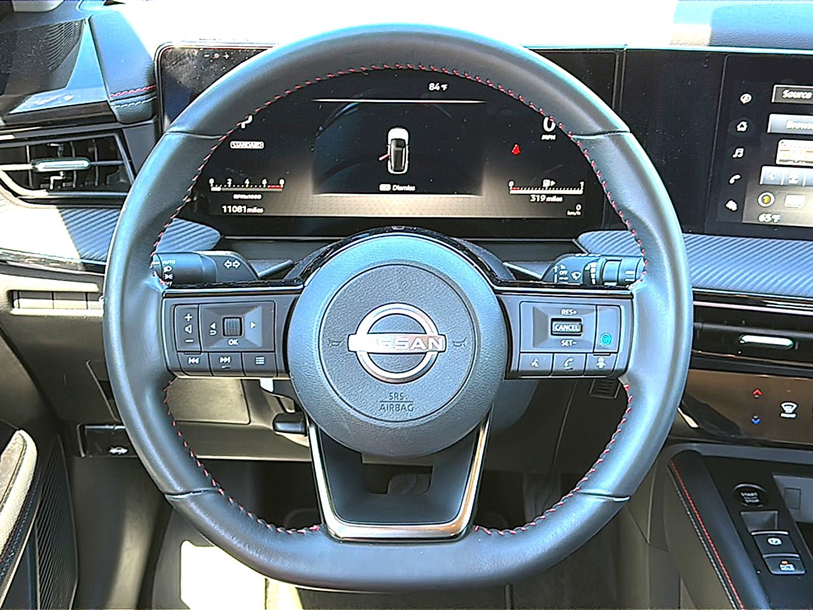 Used 2025 Nissan Kicks SR FWD image 21