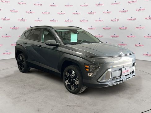 New 2025 Hyundai Kona SEL image 3