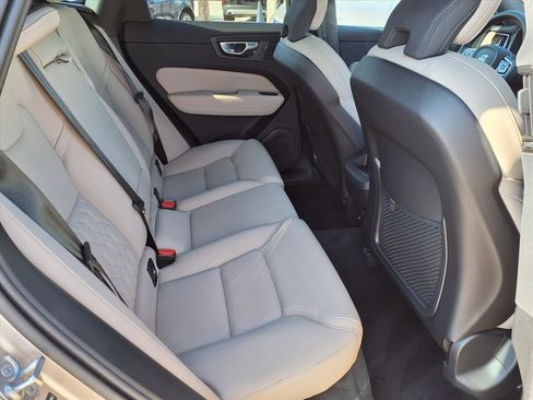 New 2026 Volvo XC60 B5 Core w/ Protection Package Premier image 10